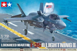 Tamiya Lockheed Martin F-35B Lightning II