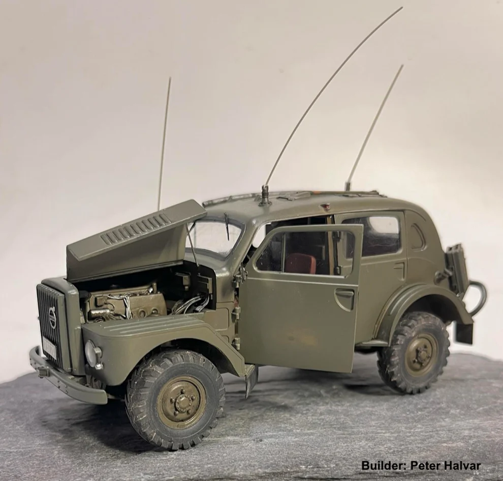 Pilot Replicas 35R001 Volvo Sugga TP21 / Raptgb 915 (1:35)
